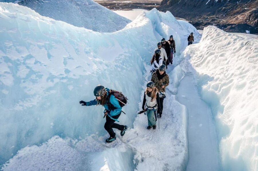 Skaftafell: Ice Cave Tour and Glacier Hike - Starting at the Hof glacier base