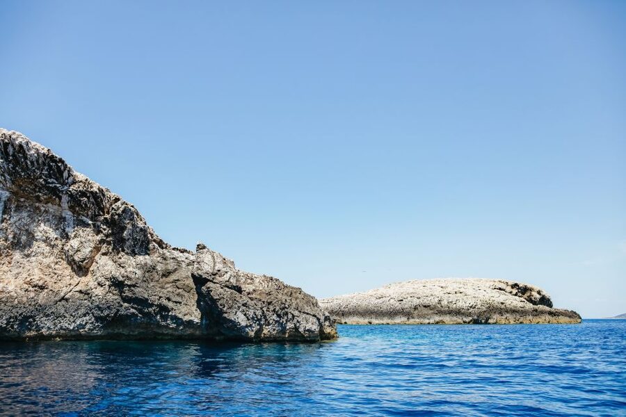 Split: Blue Cave, Vis & Hvar Full-Day Trip by Speedboat - The long ride from Split to Biševo
