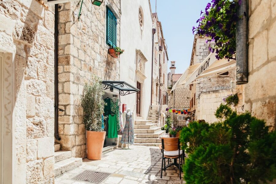 Split: Blue Cave, Vis & Hvar Full-Day Trip by Speedboat - Two hours in Hvar: make a plan before you arrive