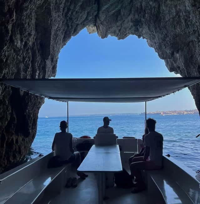 Syracuse: Ortigia Island & Sea Cave Boat Tour with Prosecco - A short boat ride with a lot packed in