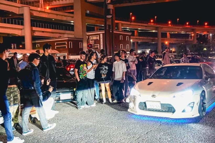 Tokyo: Legendary JDM CAR Daikoku Underground Meetup - The guides make the shared ride work