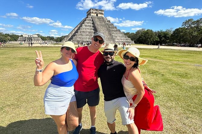 Tour to Chichen Itza-Tickets, food and cenote - Buffet lunch and regional tastes