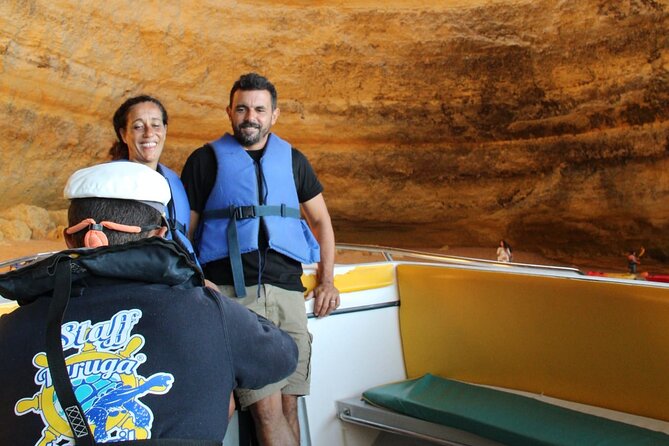 Traditional Tour - Benagil Cave - Finding Benagil Beach without losing time