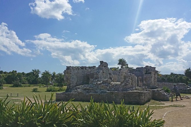 Tulum and Coba with Cenote Swim and Lunch from Cancun - Cenote Kuxtal: A Cool Break with Caveats