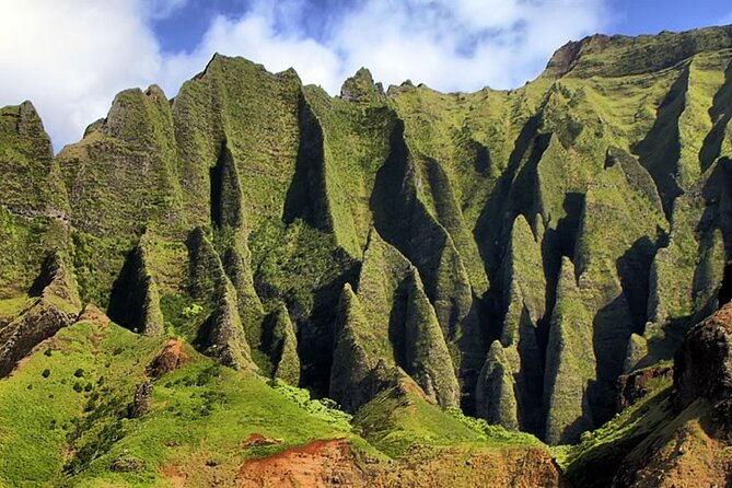 Ultimate Na Pali Coast Zodiac Boat Snorkeling and Sea Cave Tour - The ride is thrilling, and sometimes rough
