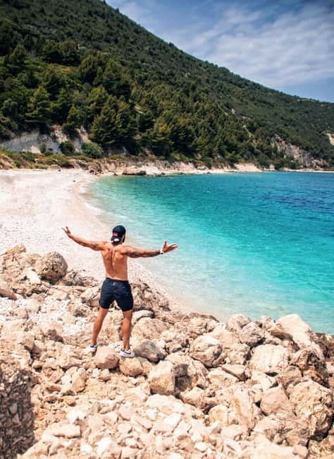 Vlorë: Sazan Island, Haxhi Ali Cave, and Karaburun Boat Tour - Sazan Island: beaches, vegetation, and a military past