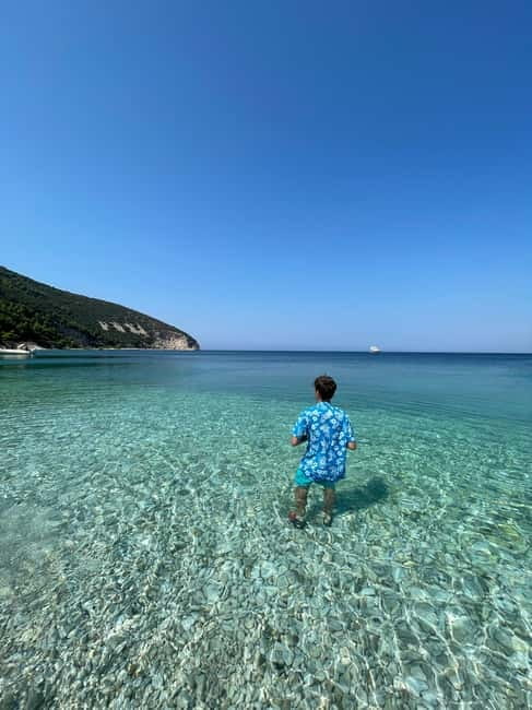 Vlorë: Sazan Island, Haxhi Ali Cave, and Karaburun Boat Tour - Haxhi Ali Cave and the limestone cliffs