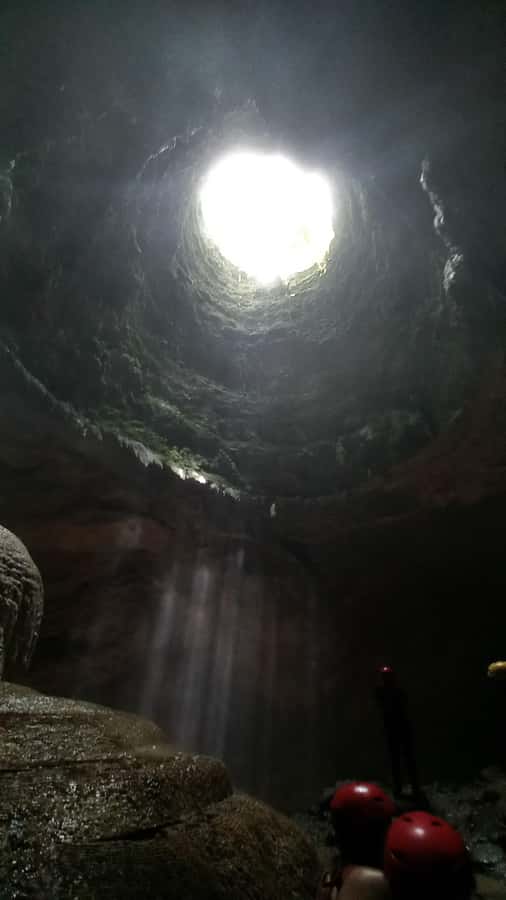 Yogyakarta: Jomblang Cave and Pindul Cave all inclusive Trip - Pindul Cave by donut boat