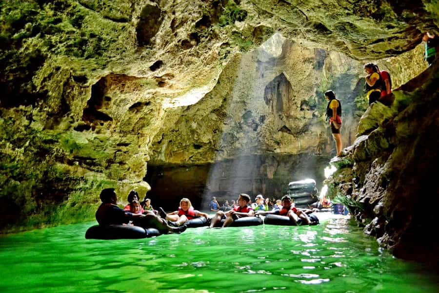 Yogyakarta: Jomblang Cave and Pindul Cave all inclusive Trip - The early road from Yogyakarta