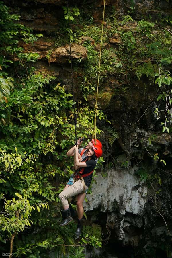 Yogyakarta: Mt. Merapi Sunrise, Jomblang & Pindul Cave Tour - Who should book this day?