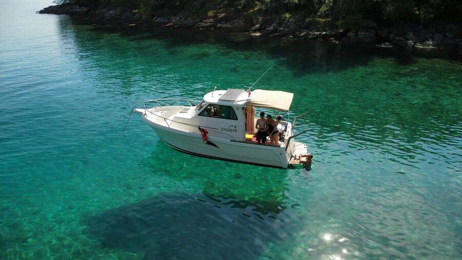 Zadar: Adventure on 6 islands, 3 lagoons, 1 cave, Bio Fruits - Osljak and the small-island pause