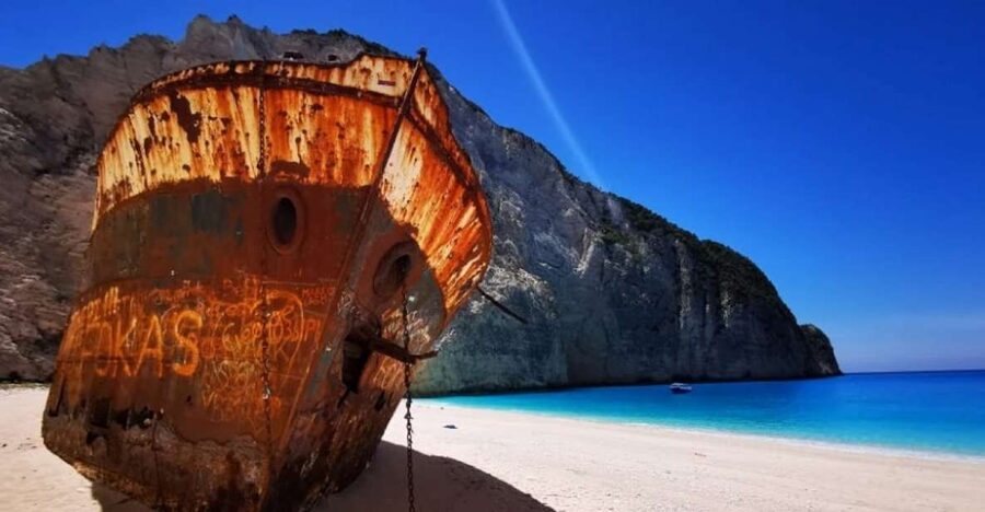 Zakynthos: early morning Shipwreck,Blue Caves and view point - Key points to know before you book