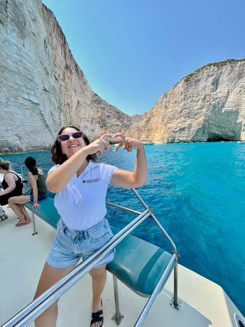 Zakynthos: Private Shipwreck & Blue Caves Tour by Land & Sea - Xigia and Makris Gialos add two different coastal stops