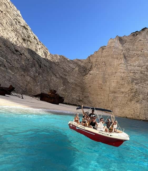 Zakynthos: Shipwreck & Caves Private Boat Tour with Skipper - Swimming, snorkeling, and time on the water