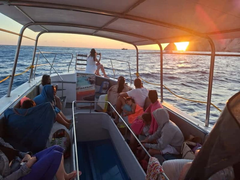 Zakynthos: Turtle Spotting, Marathonísi & Keri Caves Cruise - Meeting at Agios Sostis and finding the boat